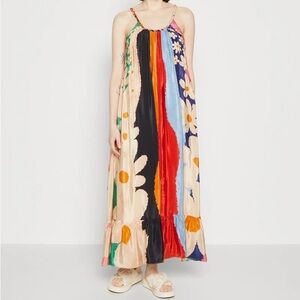 FARM RIO EUC MED Silk Super Fun Daisy Maxi Dress W Pockets. Gorgeous